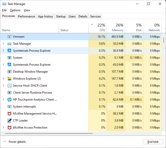 Mein Computer läuft aufgrund eines Prozesses namens vmmem.exe heiß. Er verbraucht bis zu 25 % der CPU-Leistung. Ich kann ihn nicht einmal als Administrator beenden.