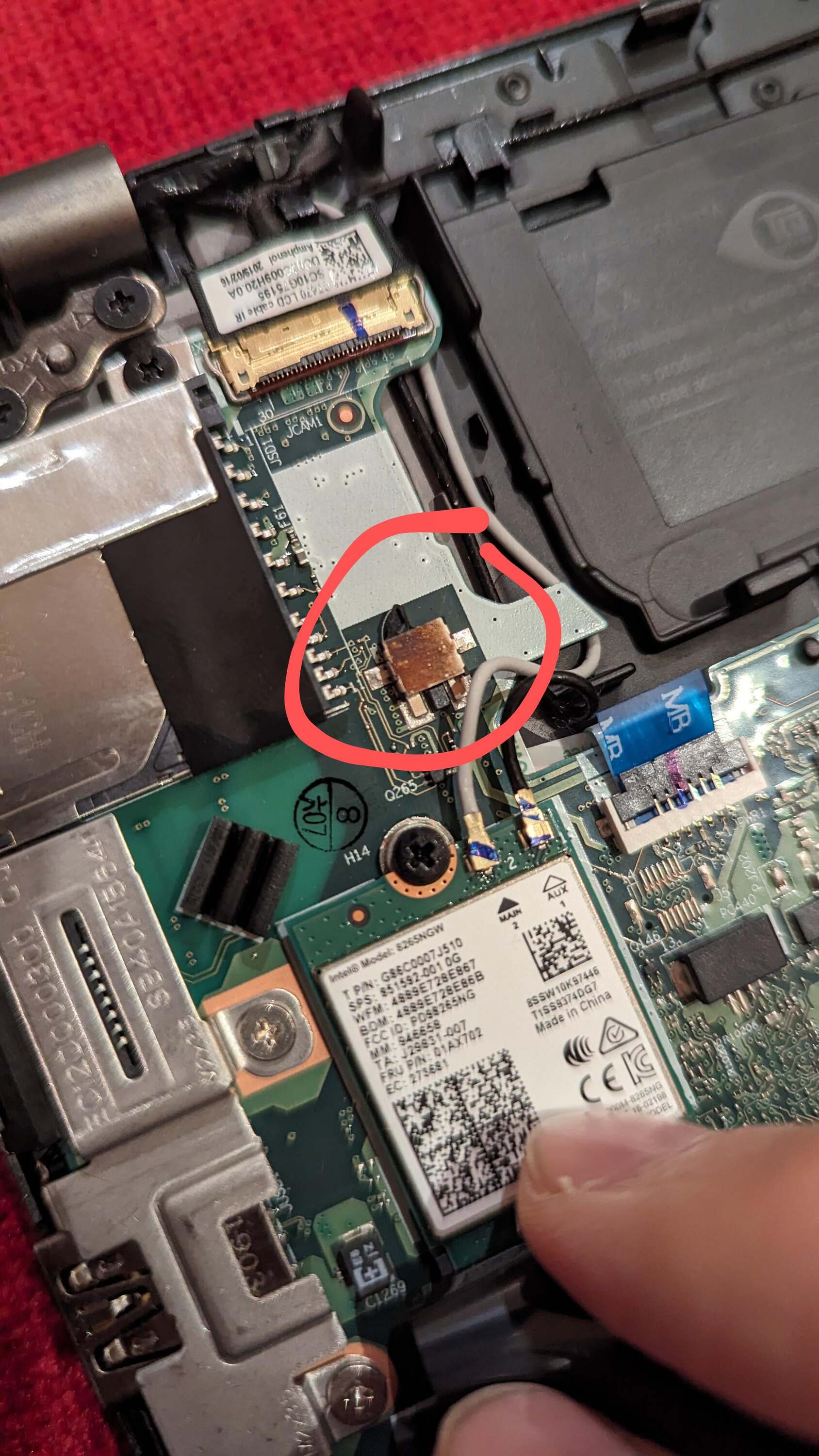 T480 lädt weder über USB-C auf ...